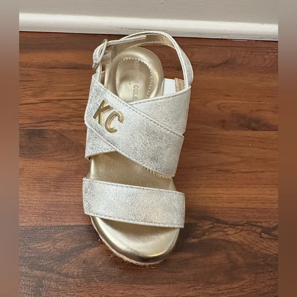 Kenneth Cole step into